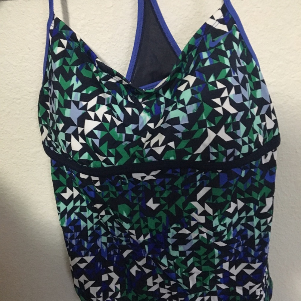 Nike tankini top